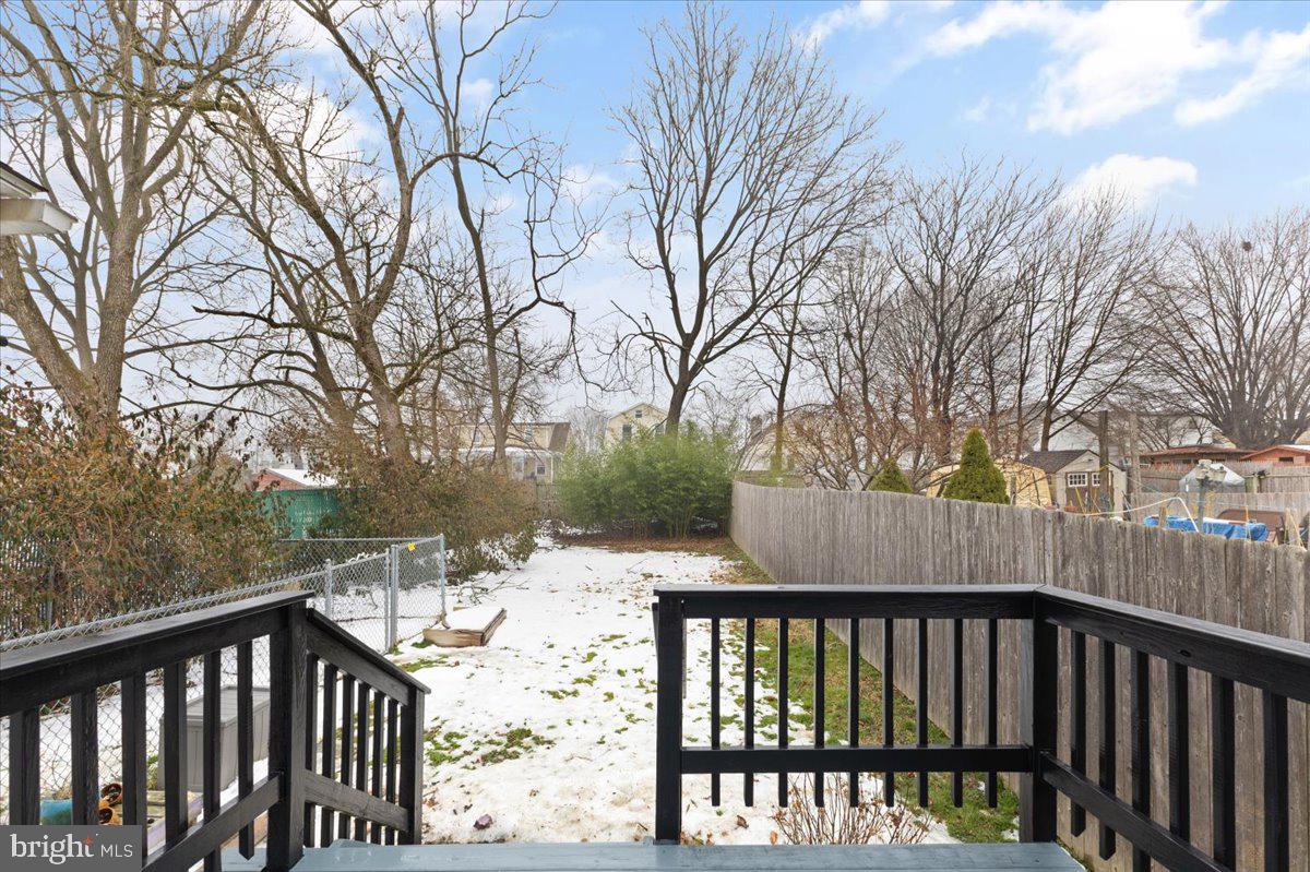 CRESTMONT - Residential