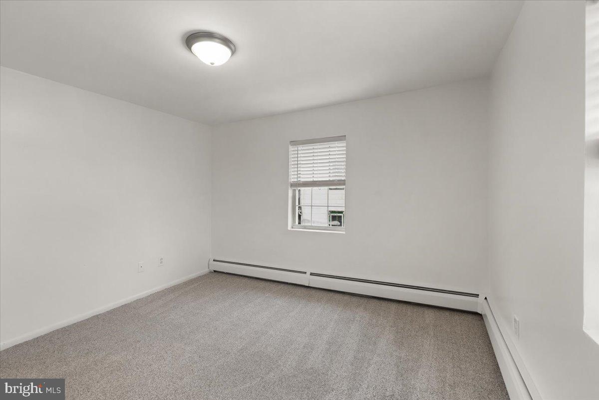 CRESTMONT - Residential