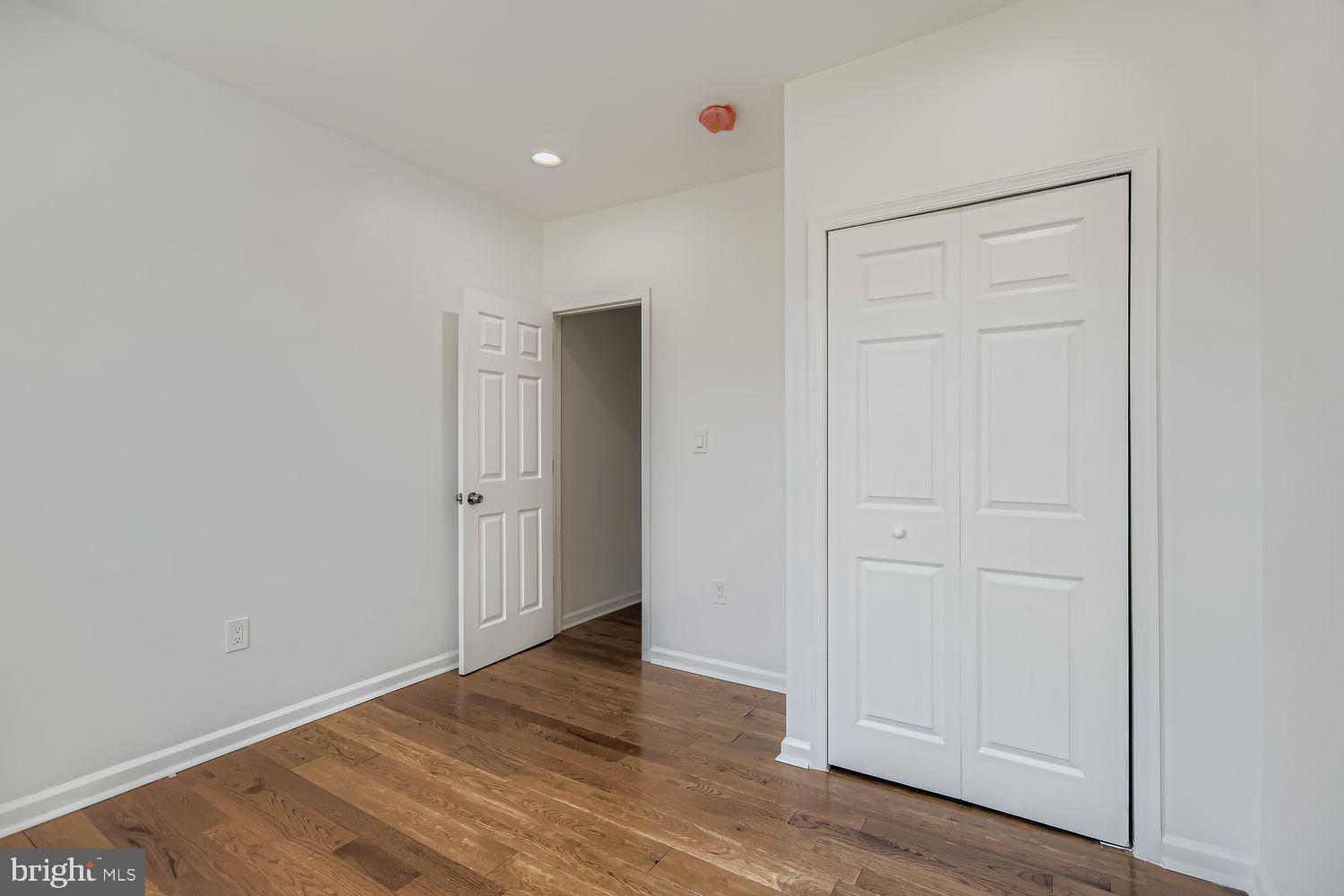 LUCILLE PARK - Residential