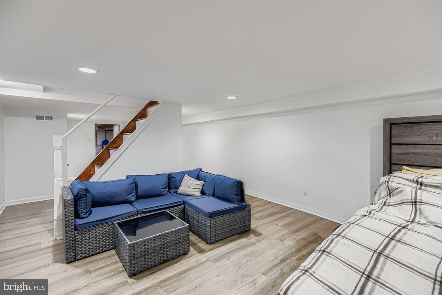 LUCILLE PARK - Residential