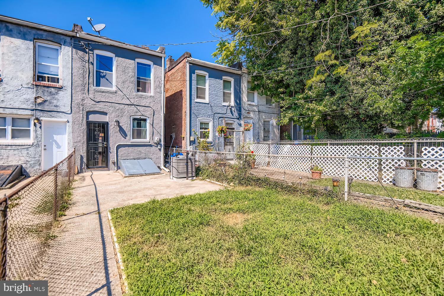 LUCILLE PARK - Residential