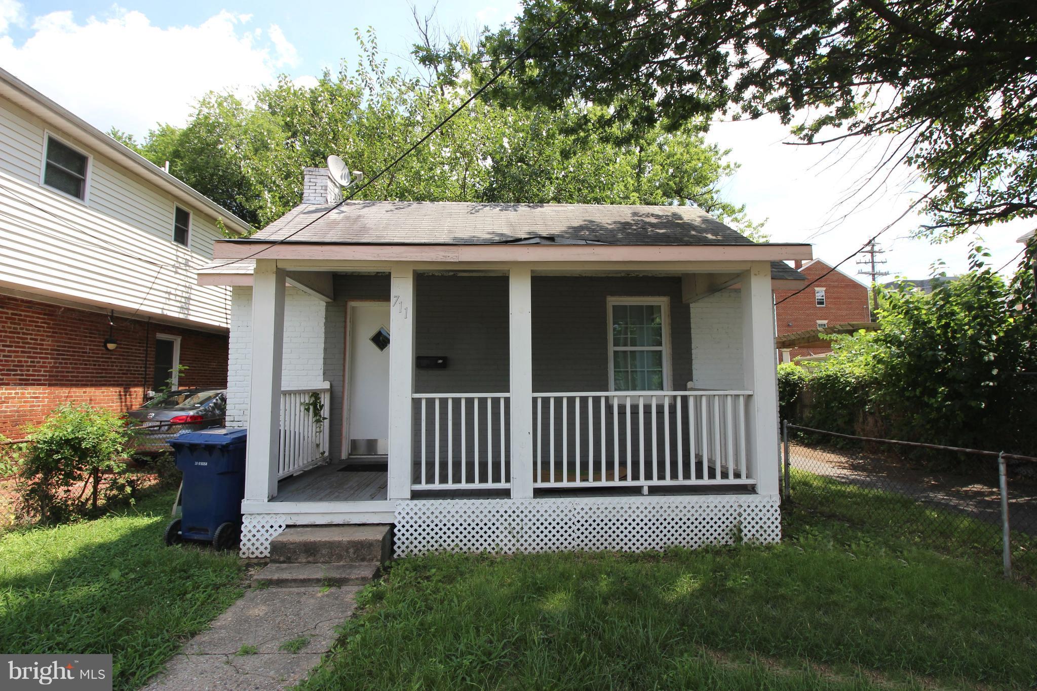 ALEXANDRIA - Residential Lease