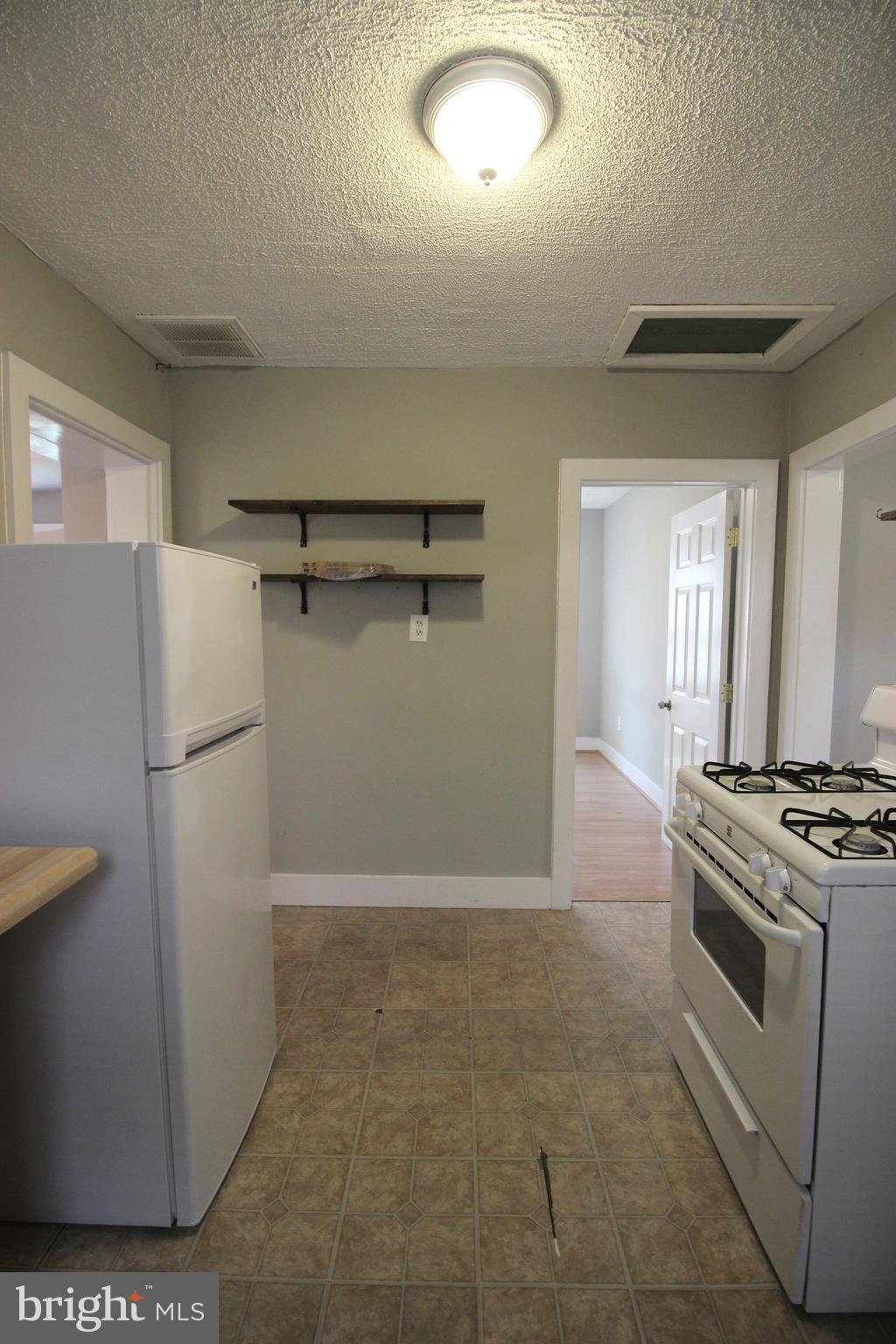 ALEXANDRIA - Residential Lease