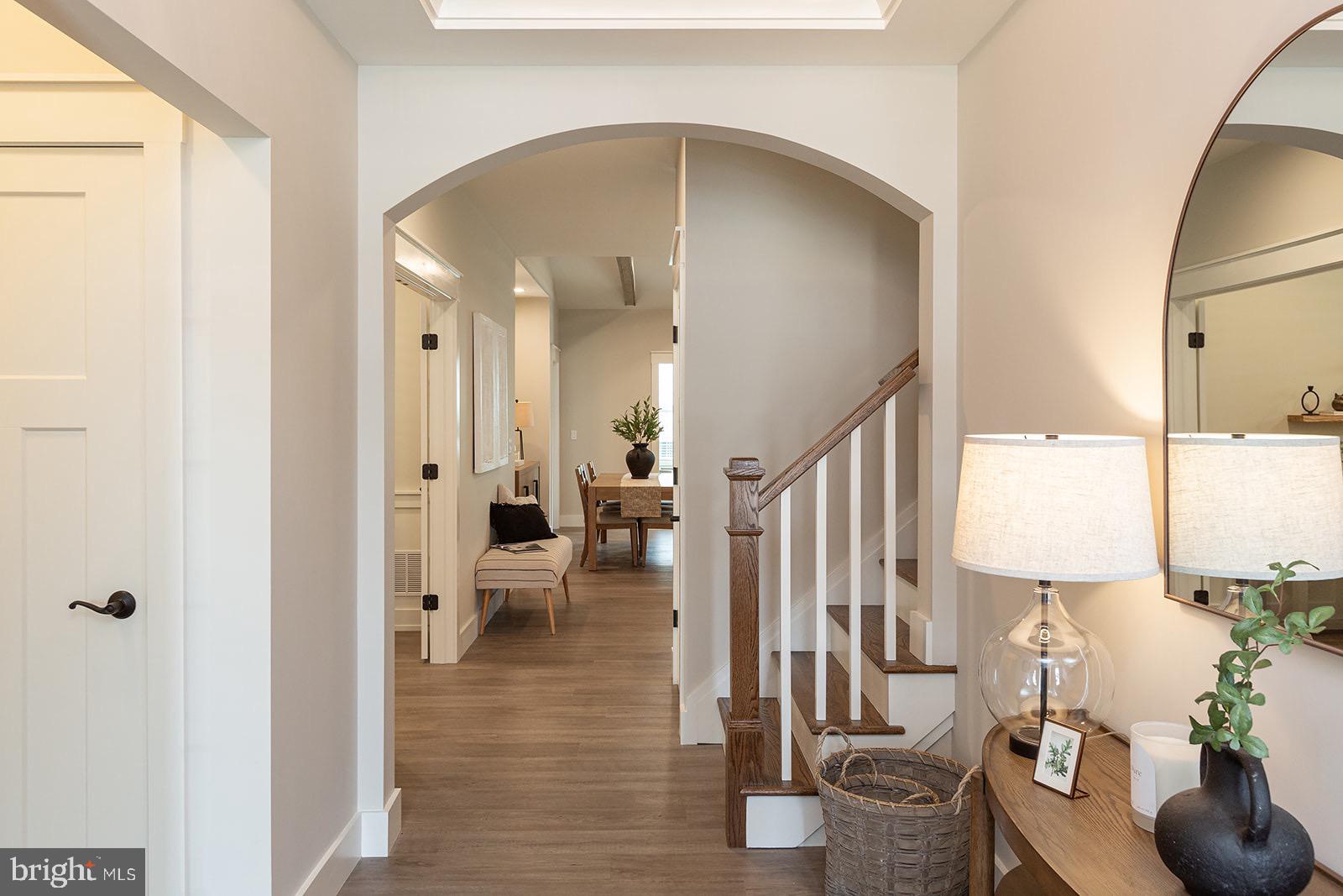 618 GREENBRIAR PATH