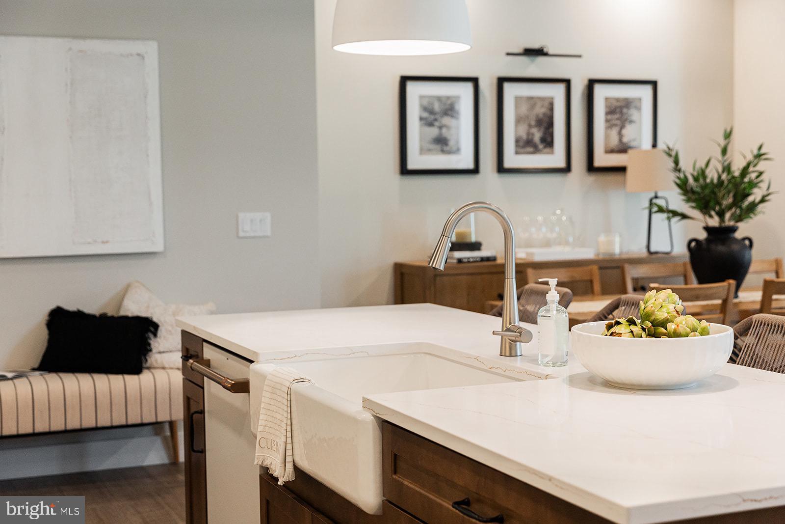 HONEYCROFT VILLAGE - Residential