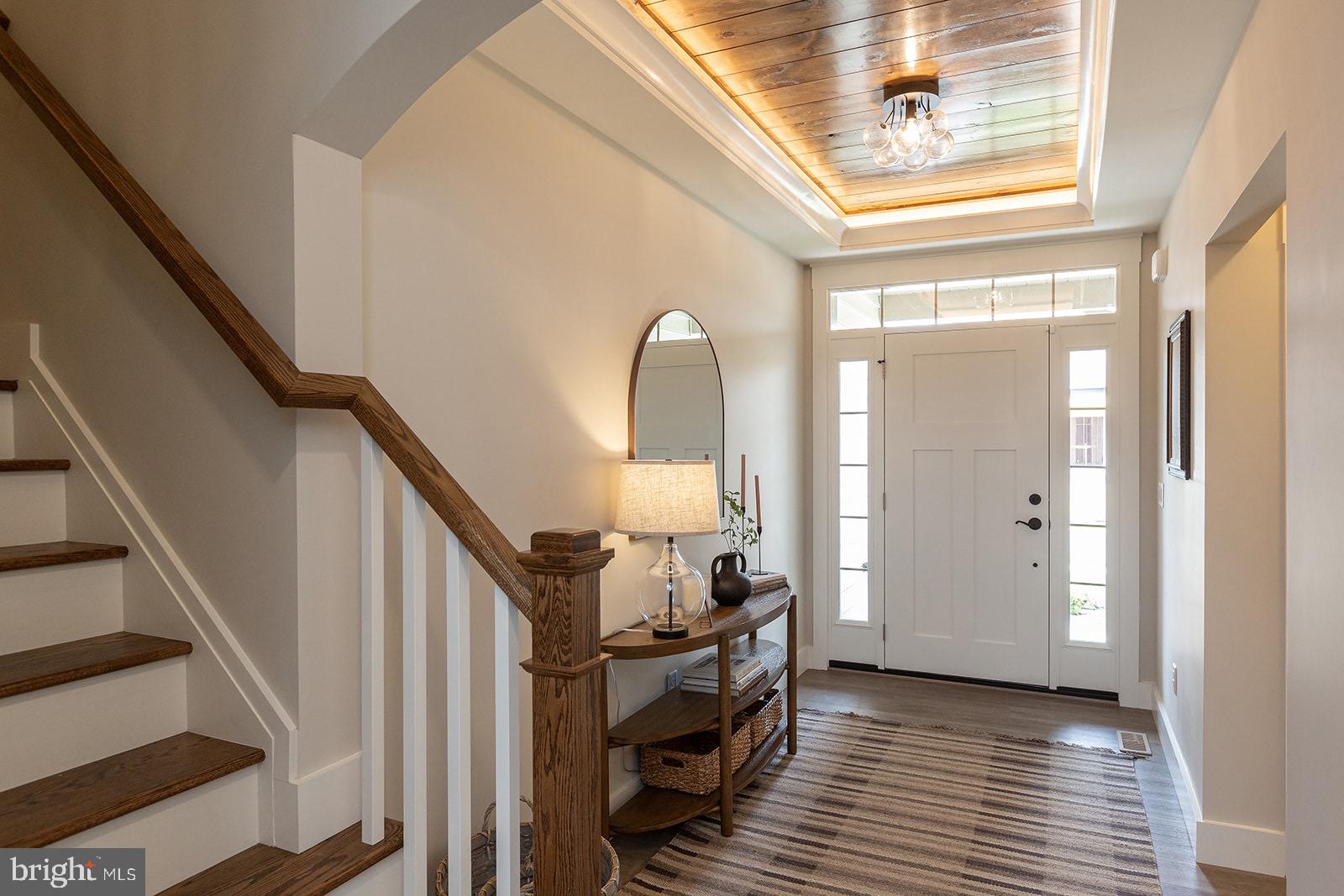 618 GREENBRIAR PATH