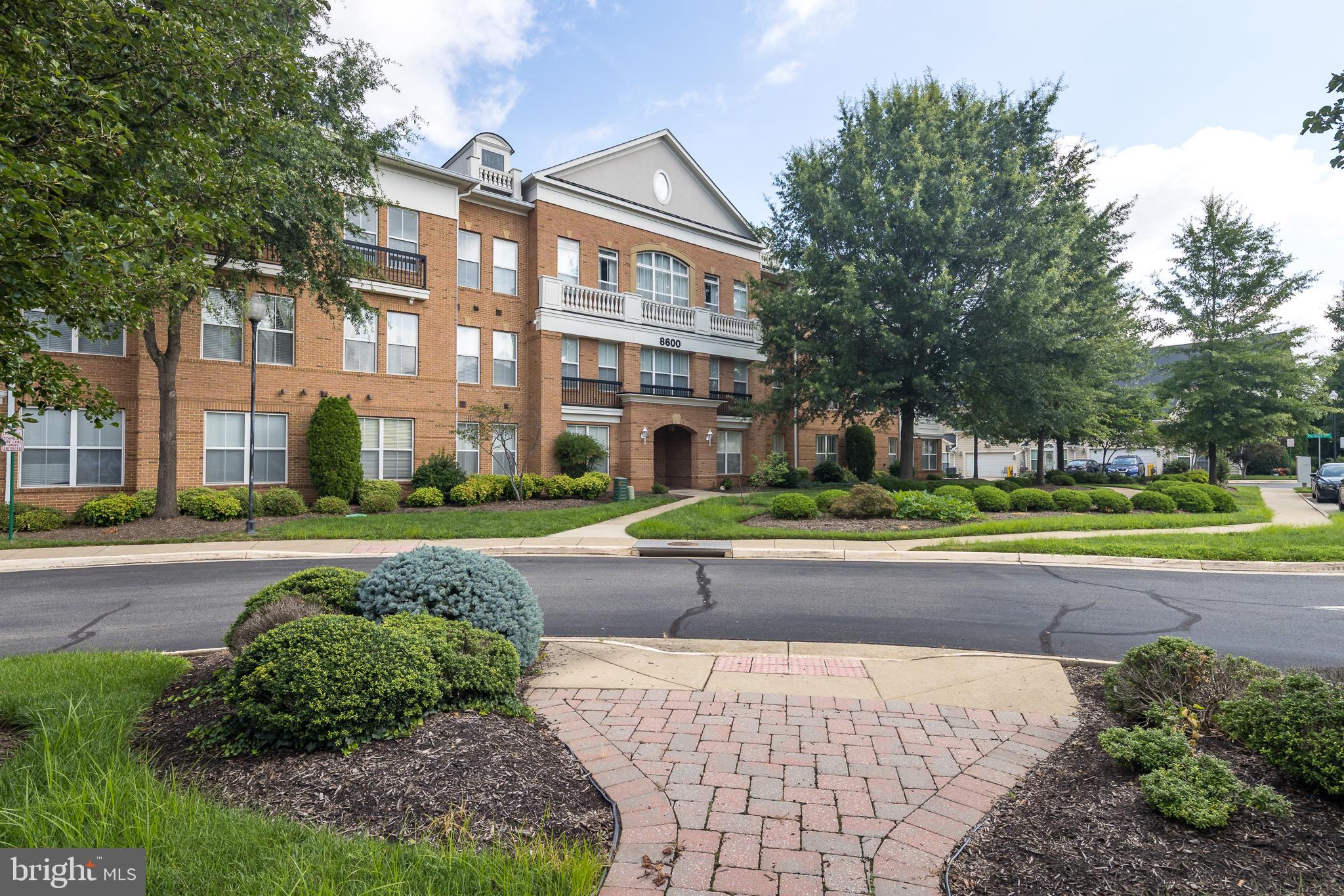 8600 LIBERTY TRAIL 206