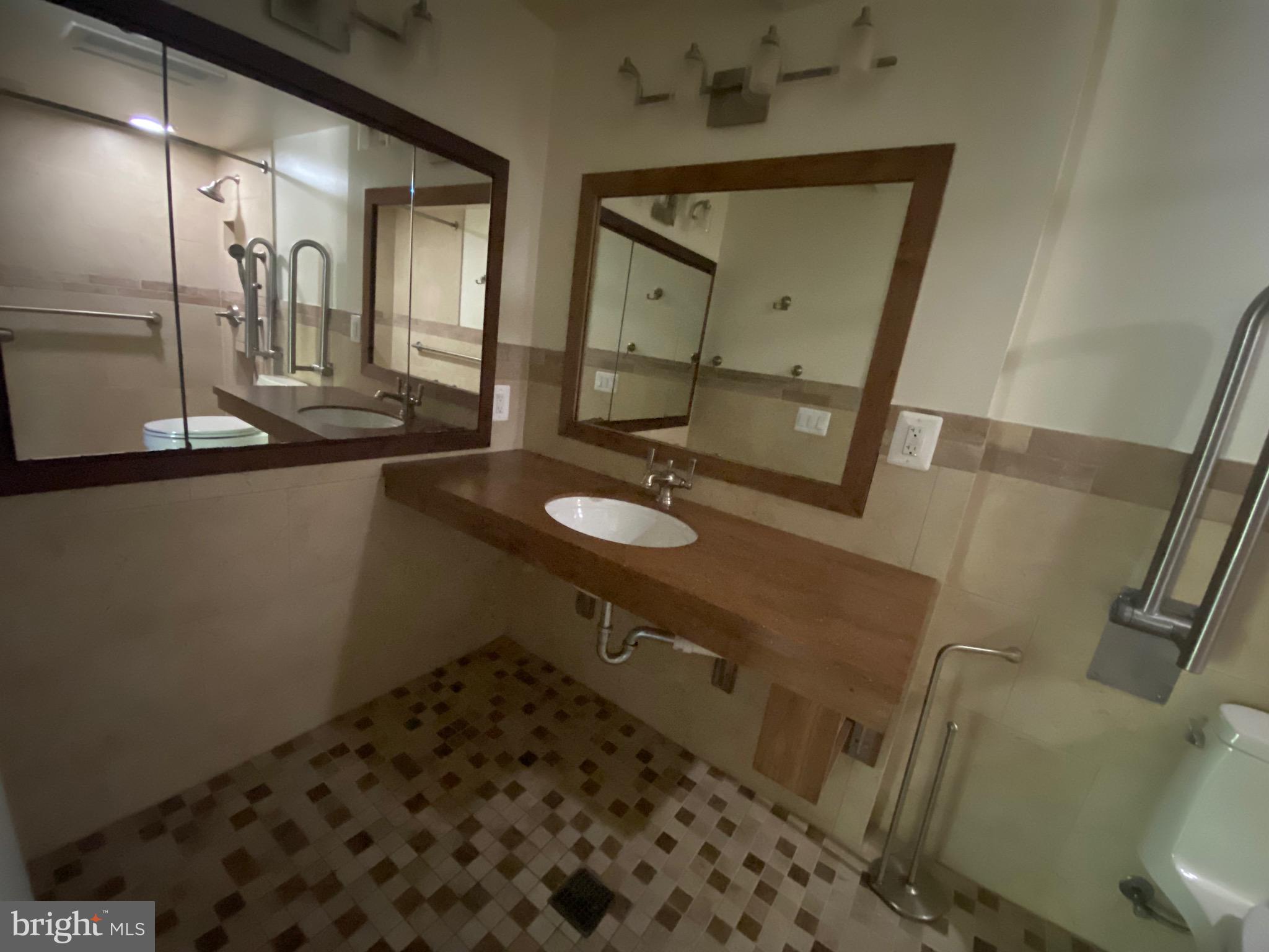 WOODLEY - Residential