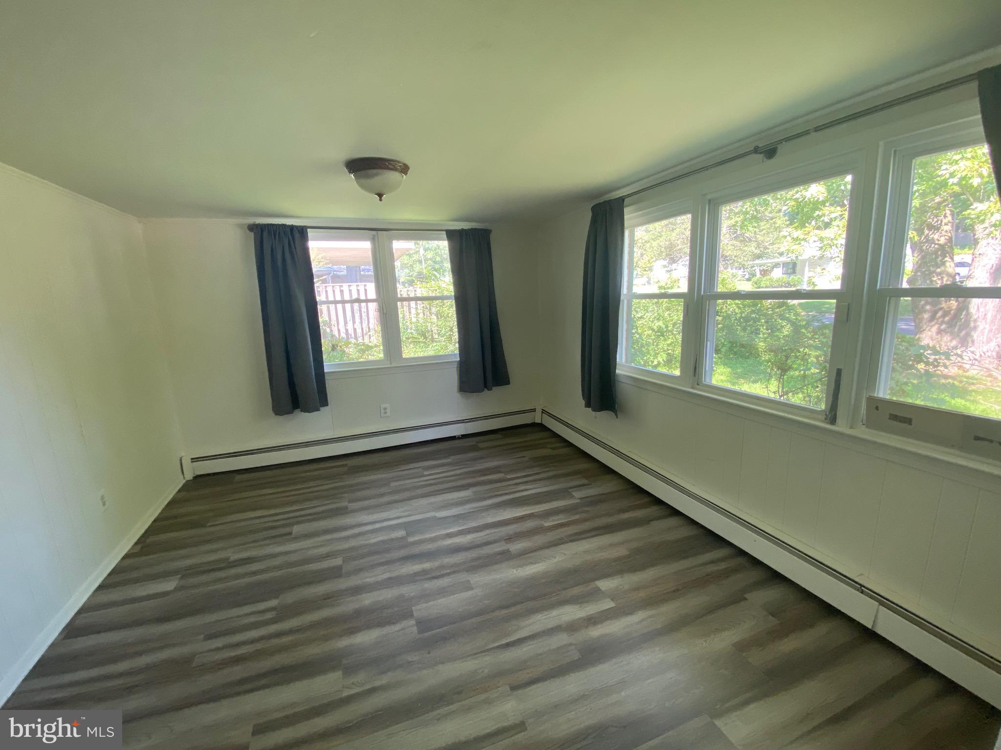 WOODLEY - Residential