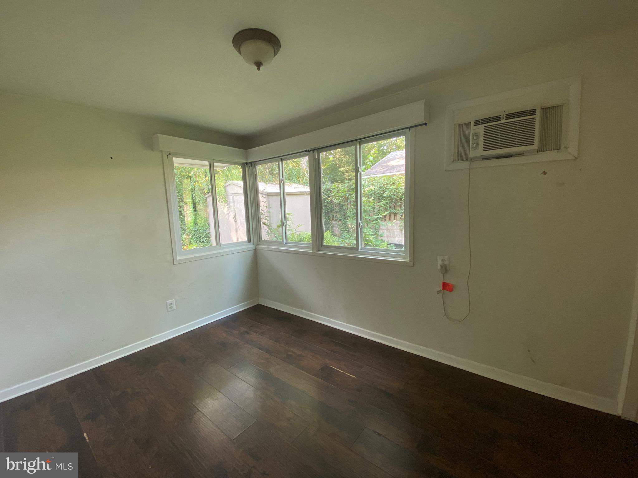 WOODLEY - Residential