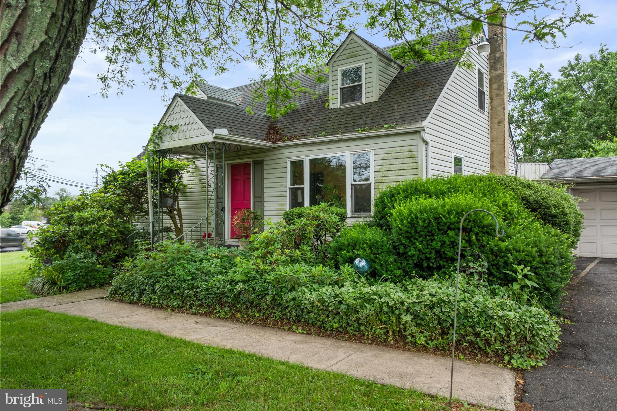2780 E COUNTY LINE ROAD