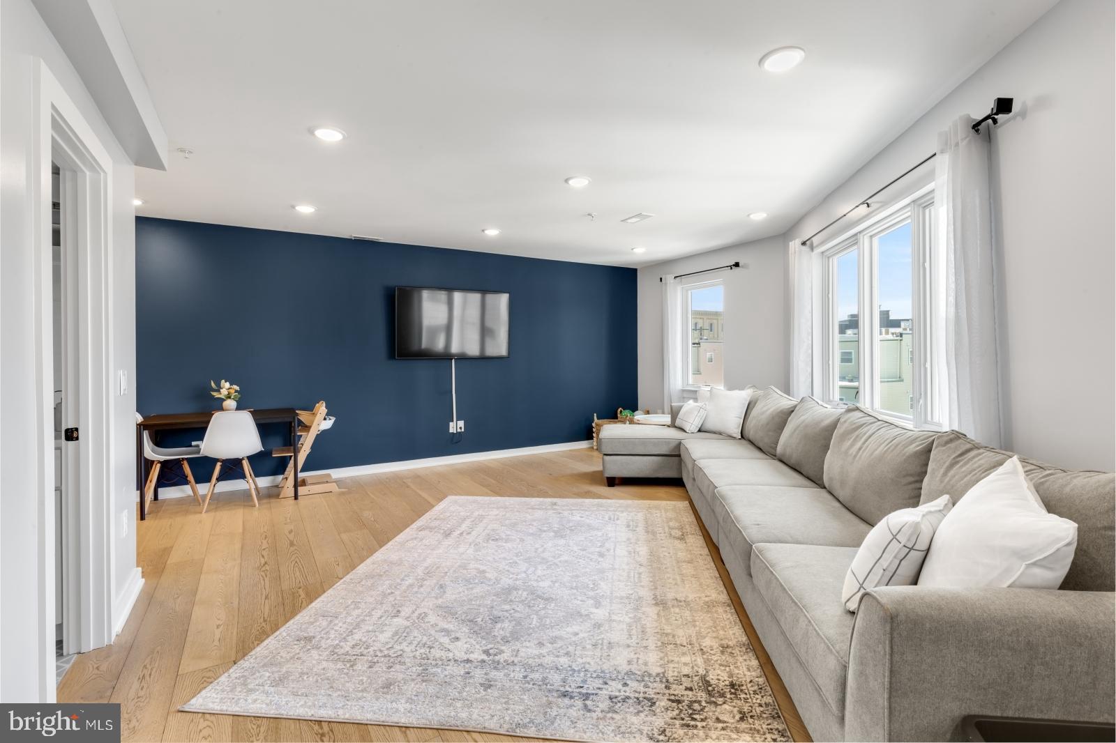 FRANCISVILLE - Residential Lease