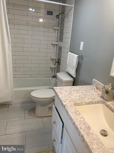 SKYLINE PLAZA - Residential