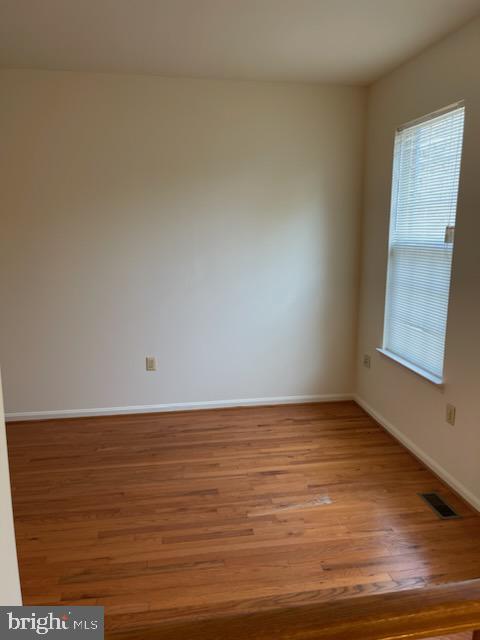 FAIR LAKES LAND BAY - Residential Lease