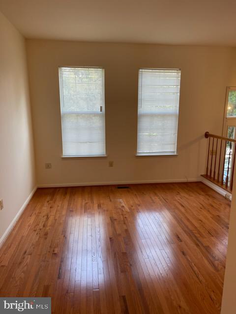 FAIR LAKES LAND BAY - Residential Lease