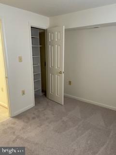 FAIR LAKES LAND BAY - Residential Lease