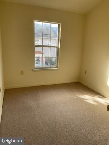 FAIR LAKES LAND BAY - Residential Lease