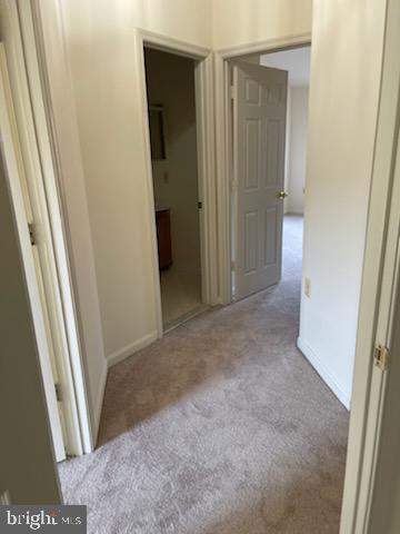 FAIR LAKES LAND BAY - Residential Lease