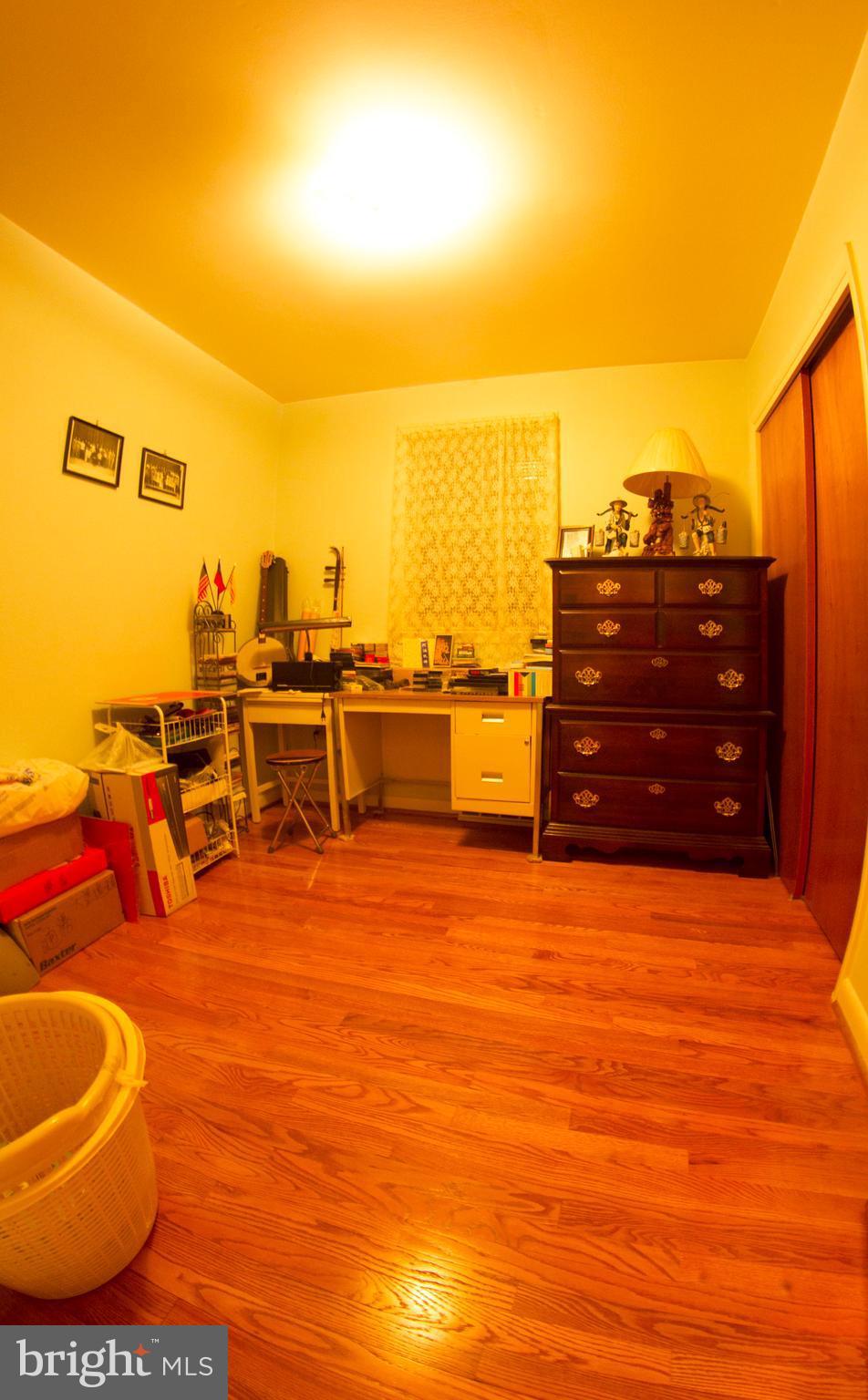 MITCHELL MANOR - Residential