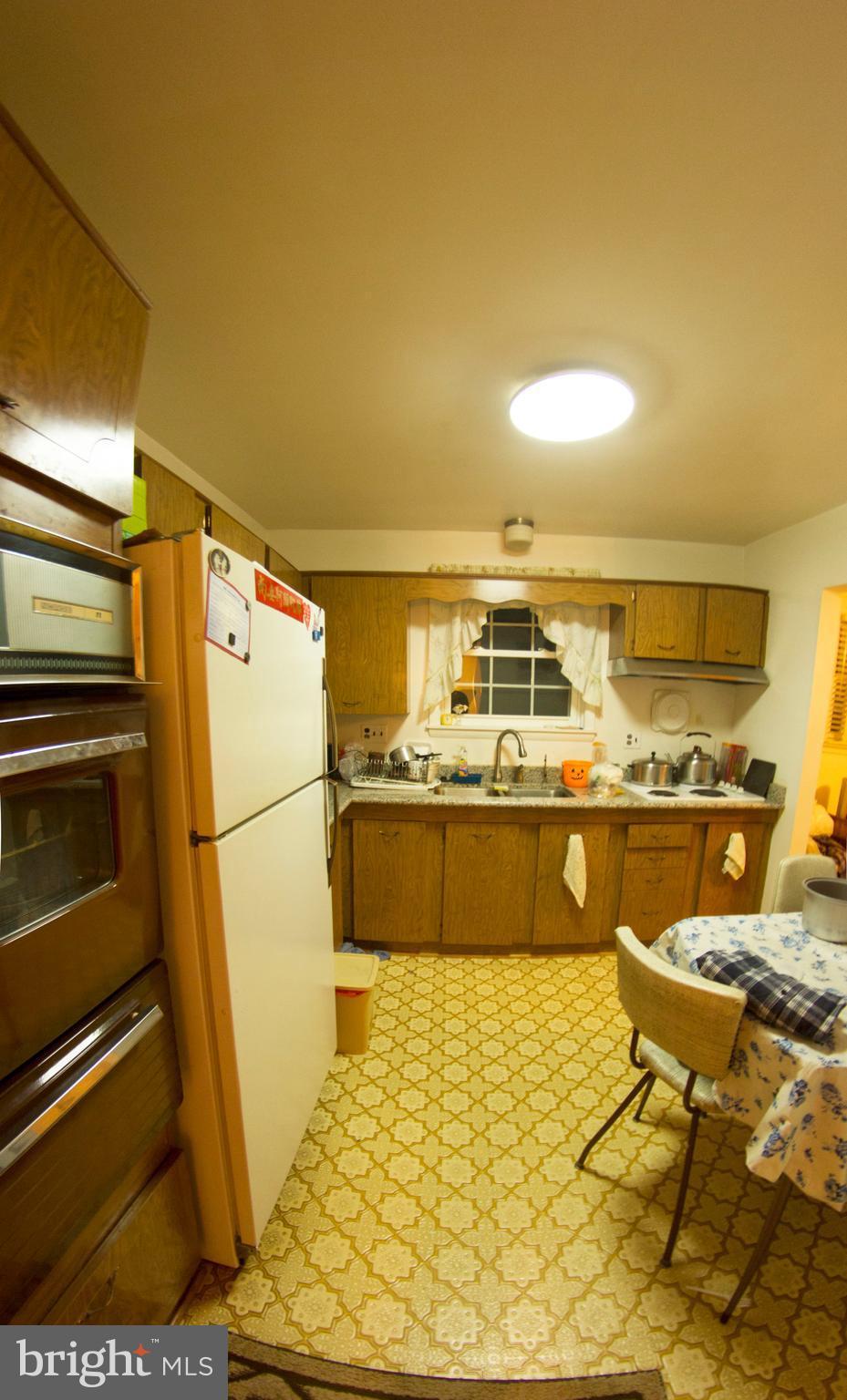 MITCHELL MANOR - Residential