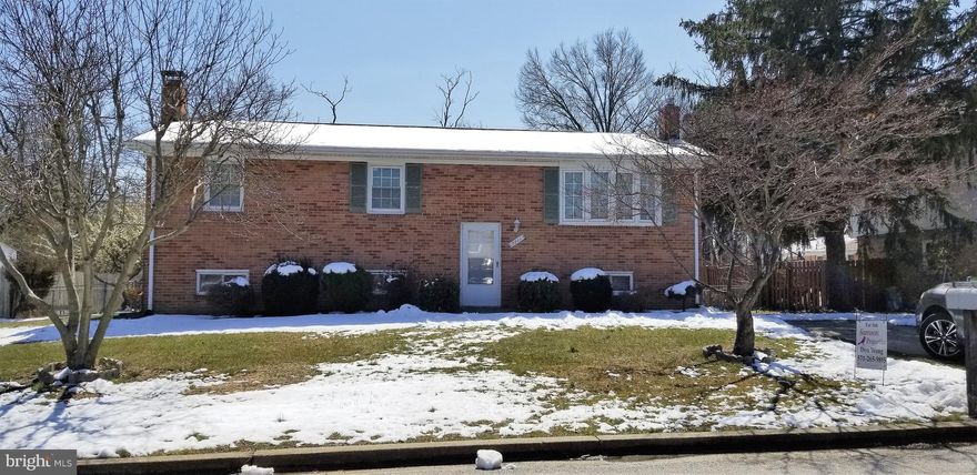 SOLID BRICK well-cared for split foyer on a quiet cul-de-sac, 3 bedrms, 2 full bathrms , roommy kitchen w granite counter tops, beautiful hardwood floor main level, walk-out basement, large rec room basement w new carpet & fire place, large fenced-in back yard, minutes to shops, property is sold "`AS IS". home  inspection is information only, about 1500 finished square feet.