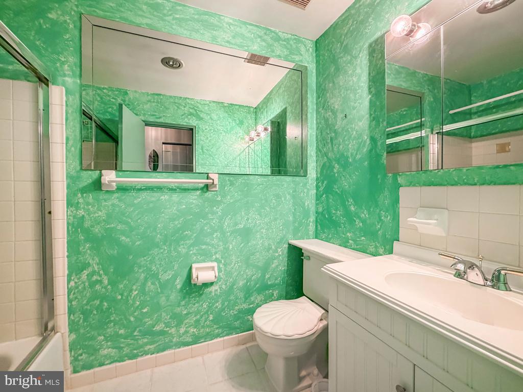 DELAIRE LANDING - Residential