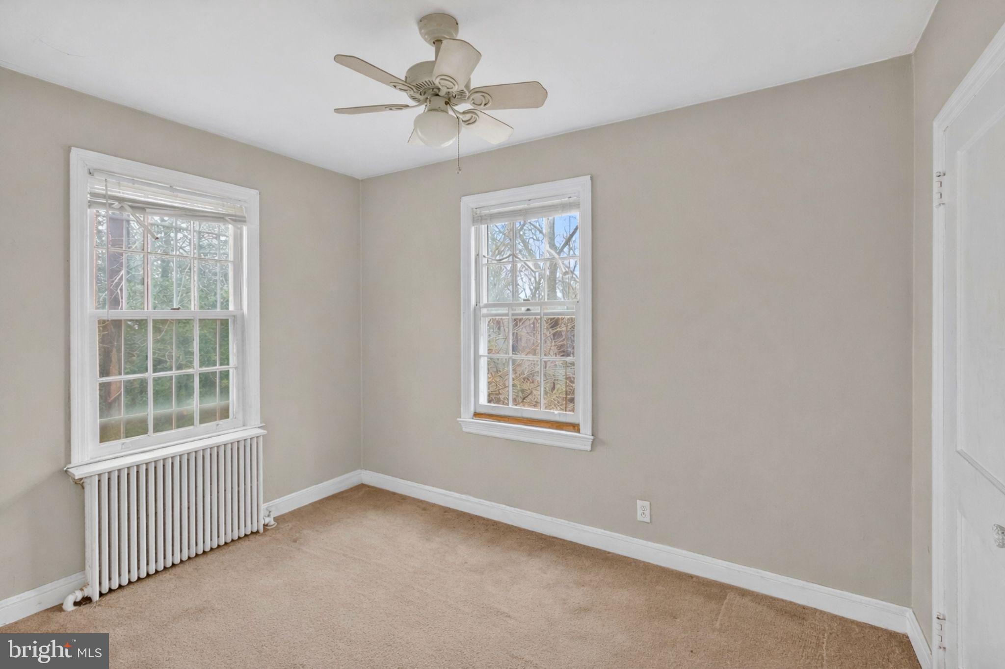 HYATTSVILLE - Residential