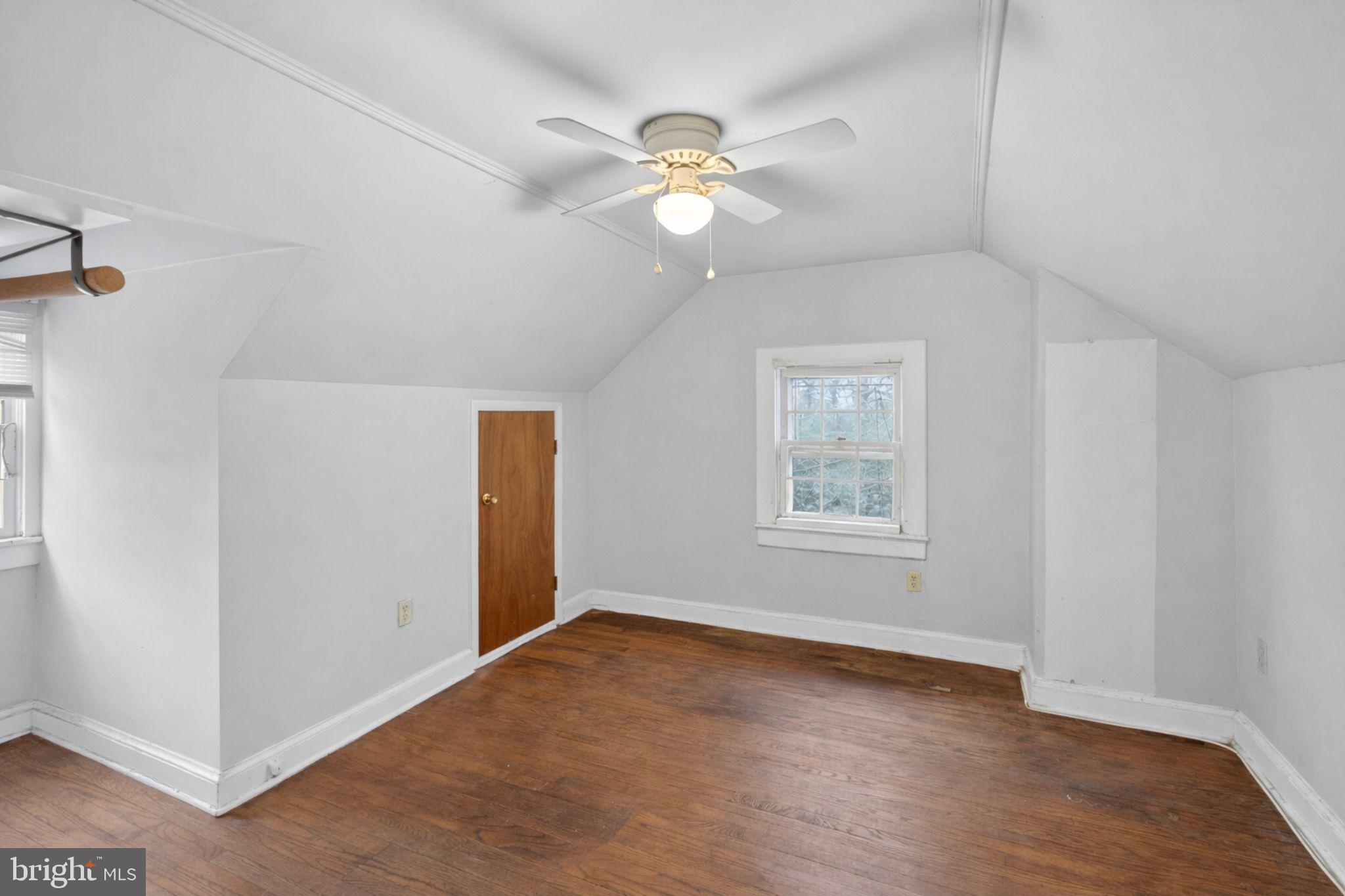 HYATTSVILLE - Residential