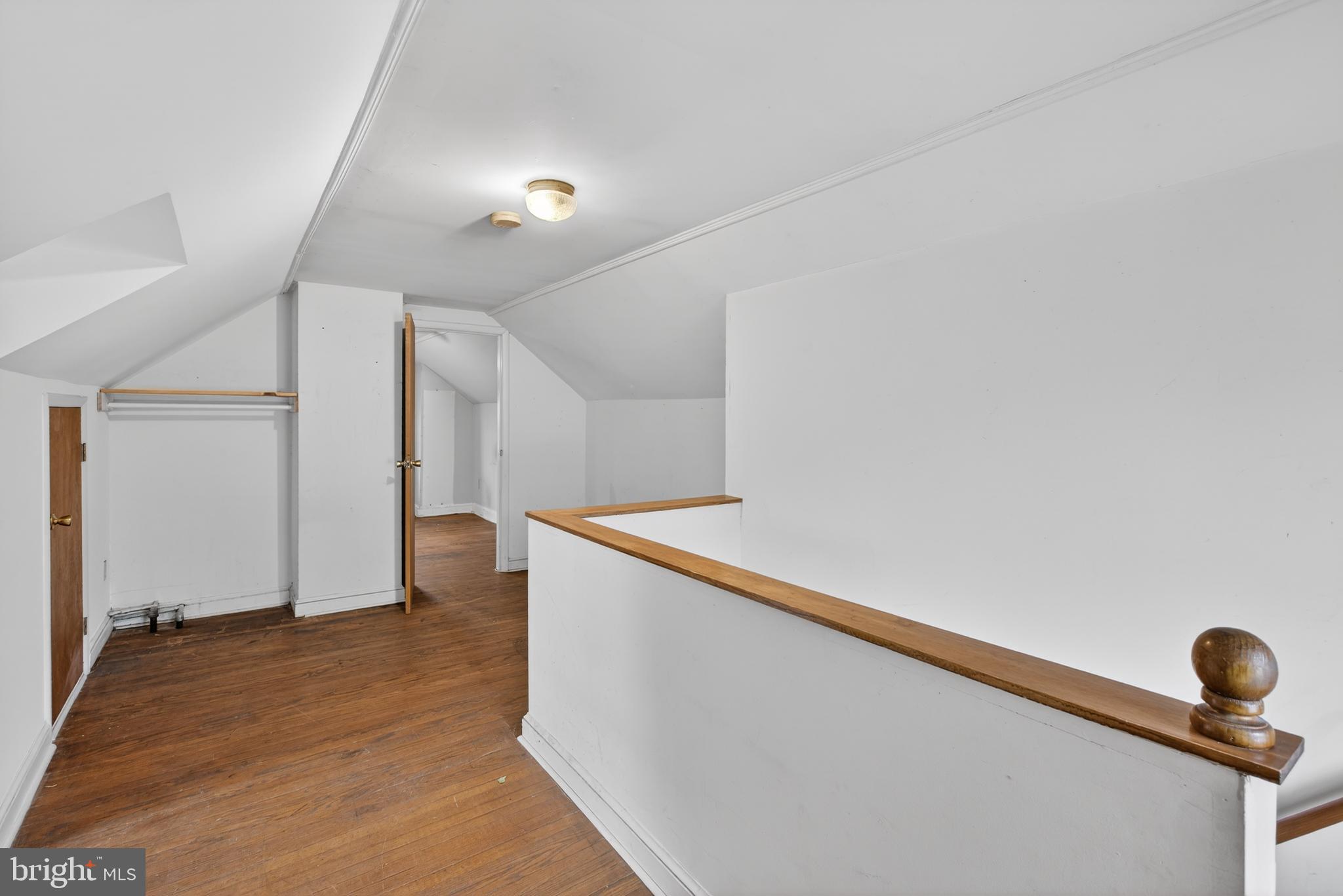 HYATTSVILLE - Residential