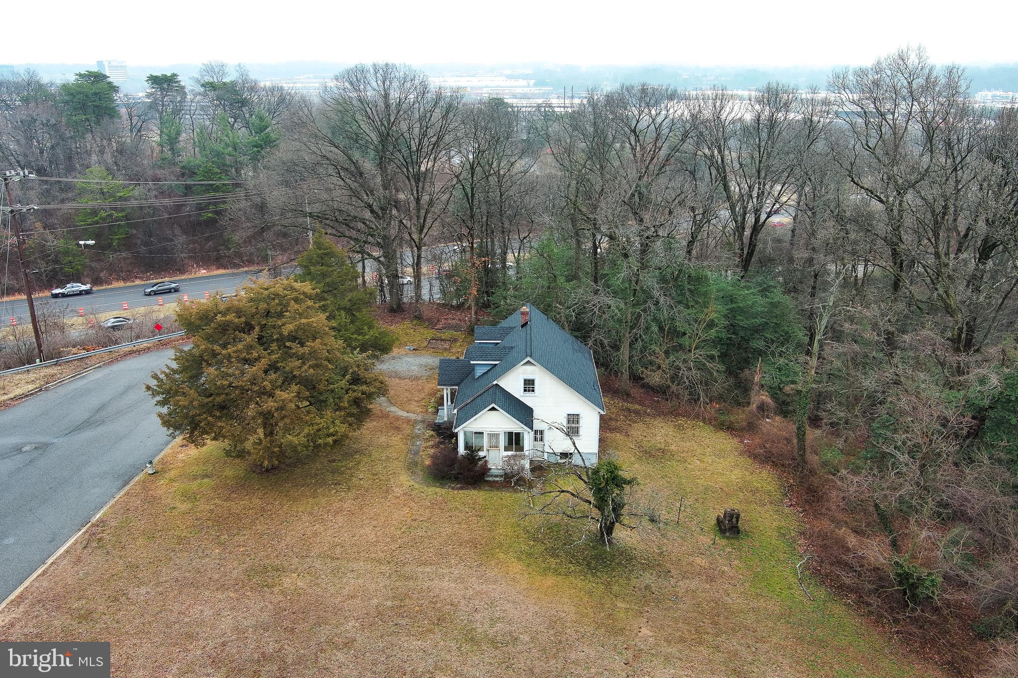 HYATTSVILLE - Residential