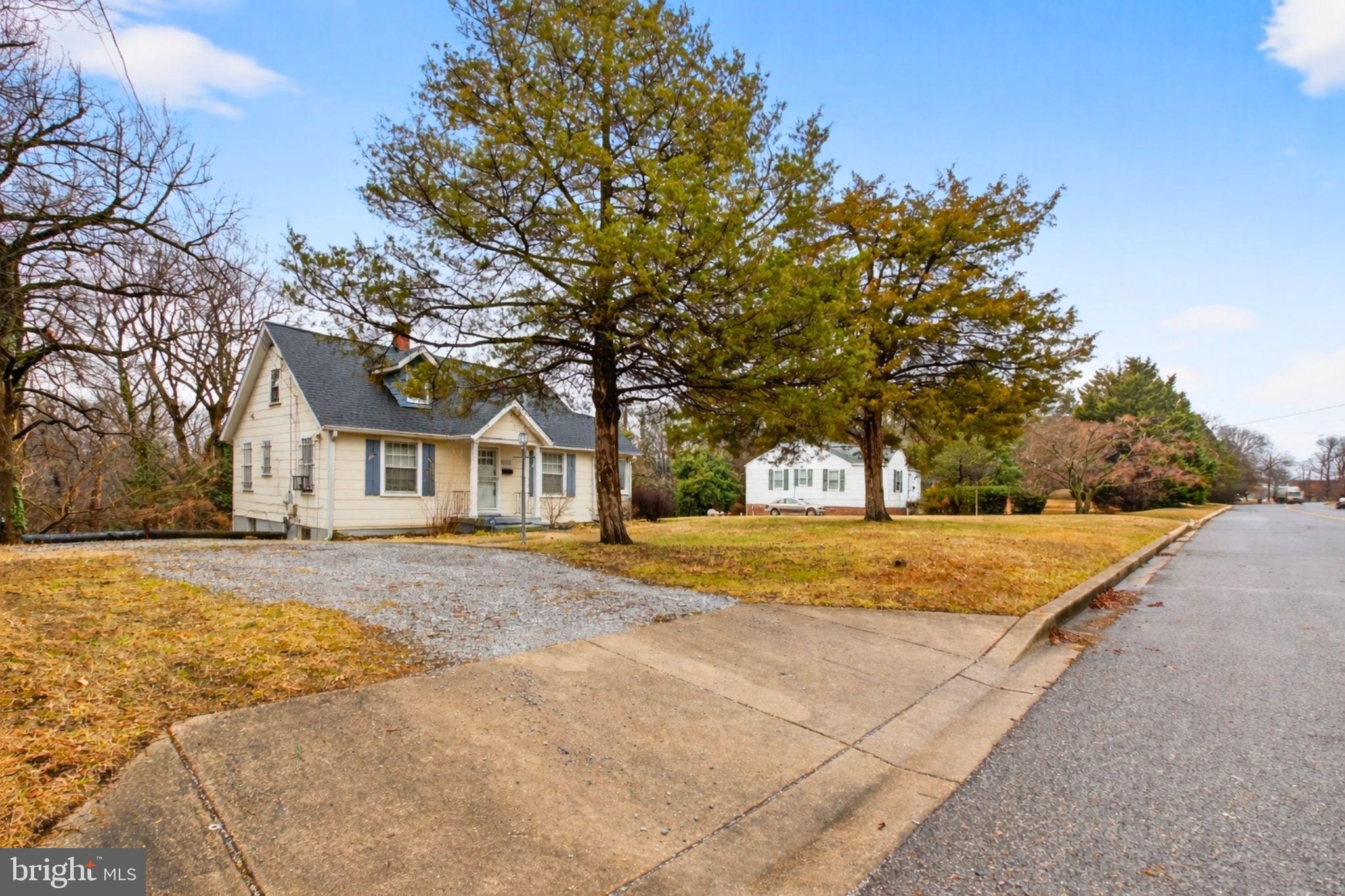 HYATTSVILLE - Residential