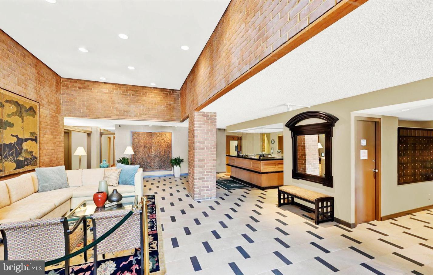 111 HAMLET HILL ROAD 707