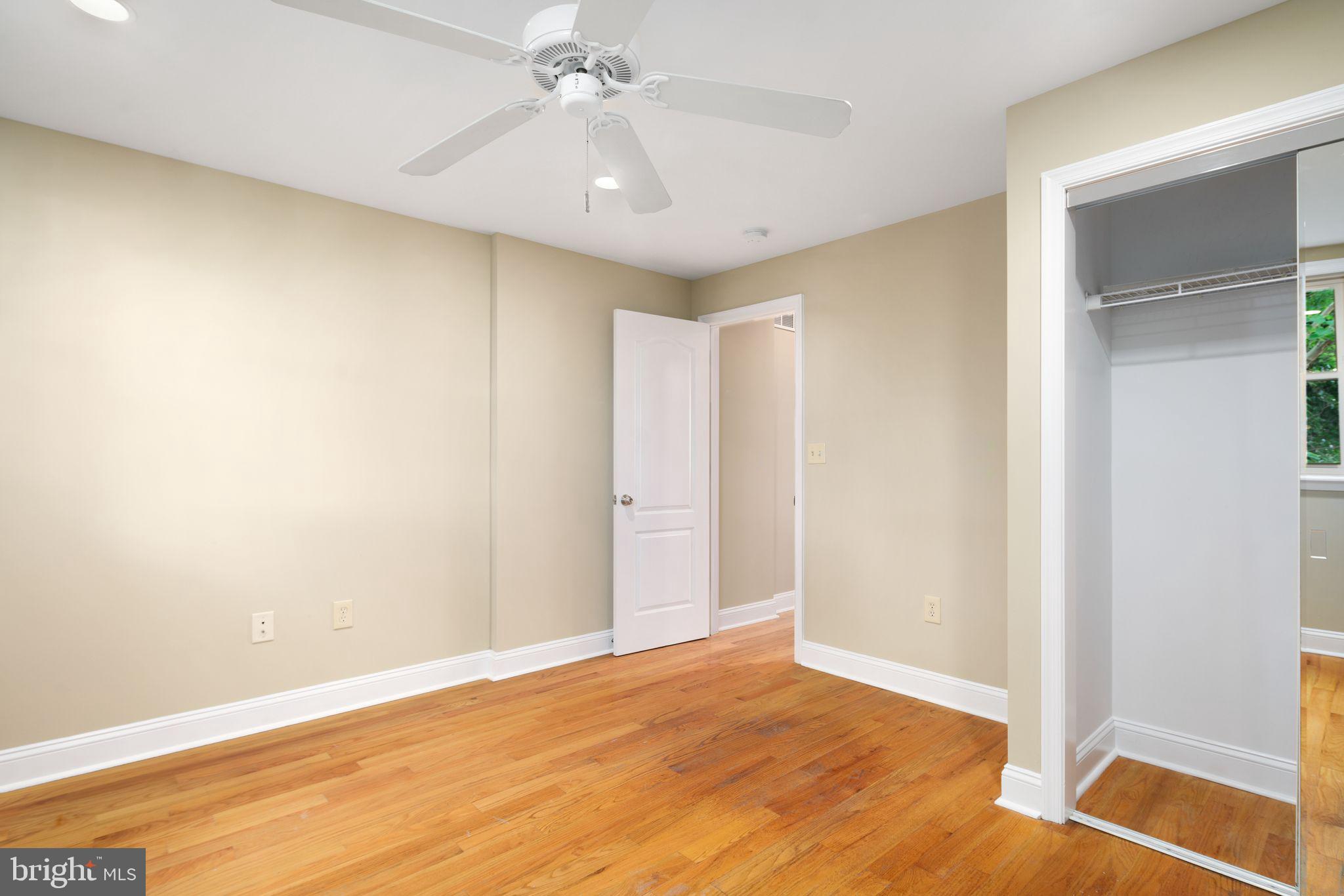 PHILADELPHIA (SOUTH) - Residential