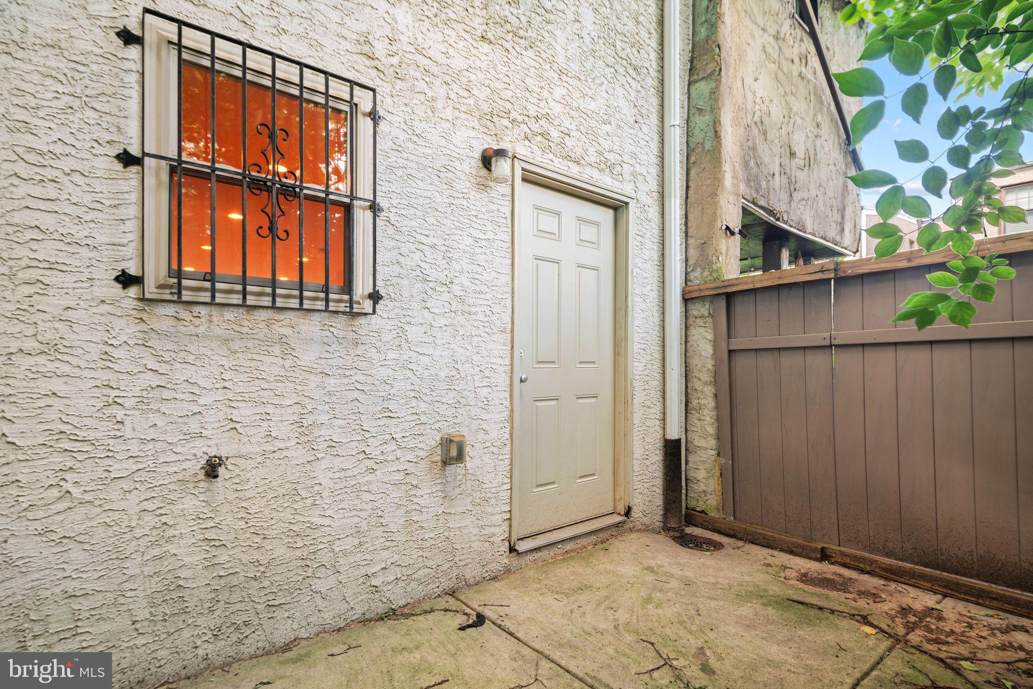 PHILADELPHIA (SOUTH) - Residential