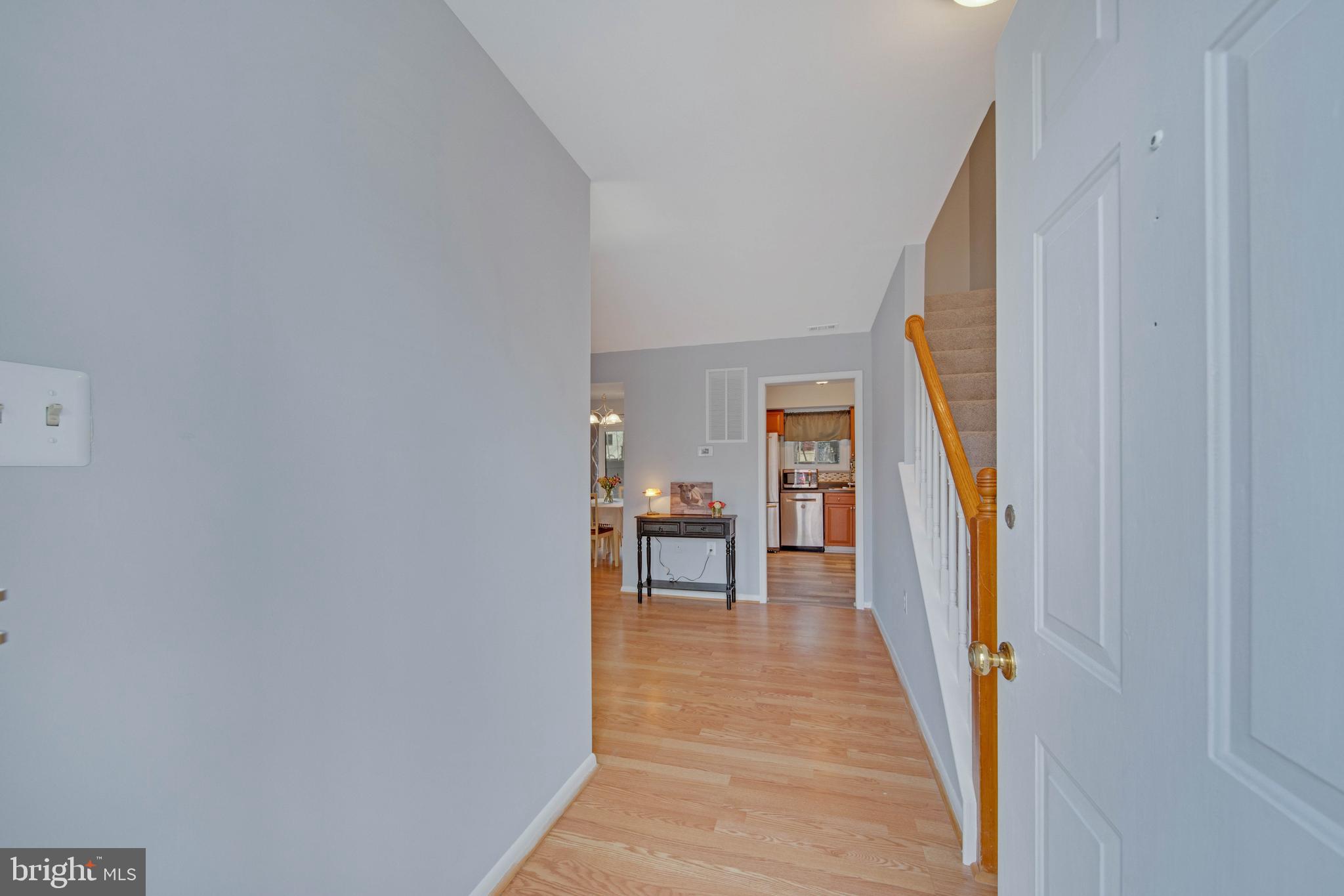 RESTON - Residential