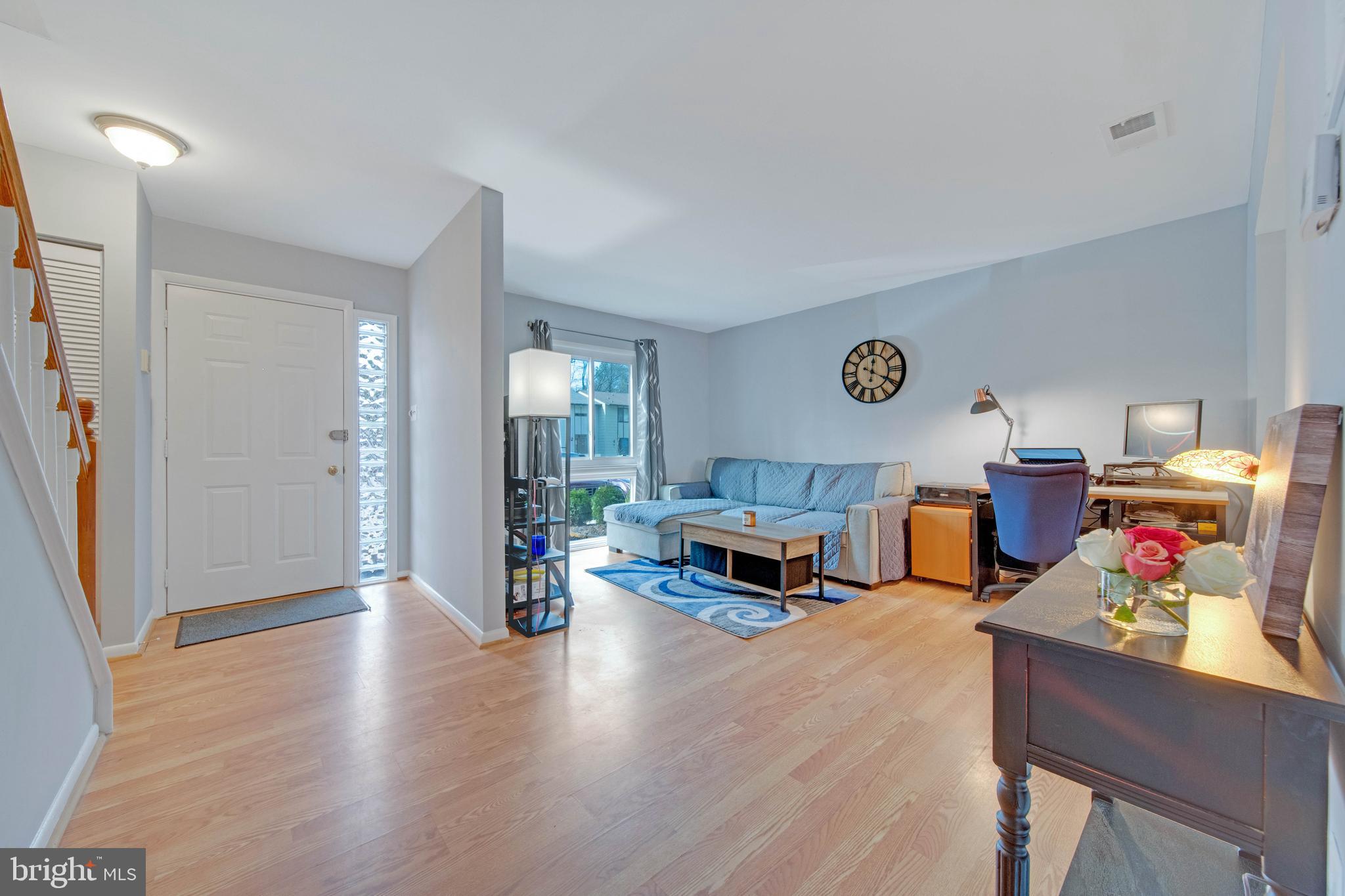 RESTON - Residential