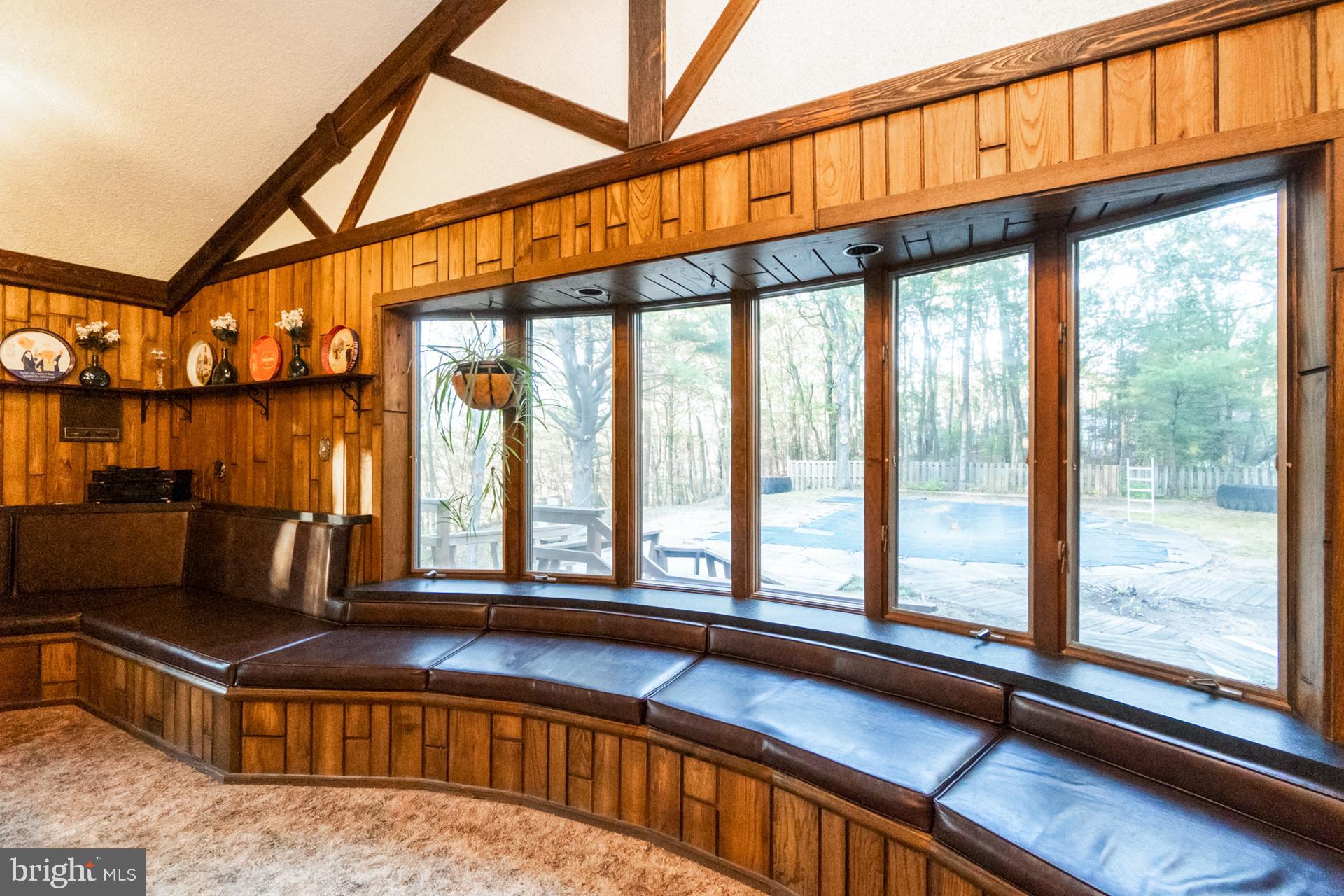 MAHONING MANOR - Residential