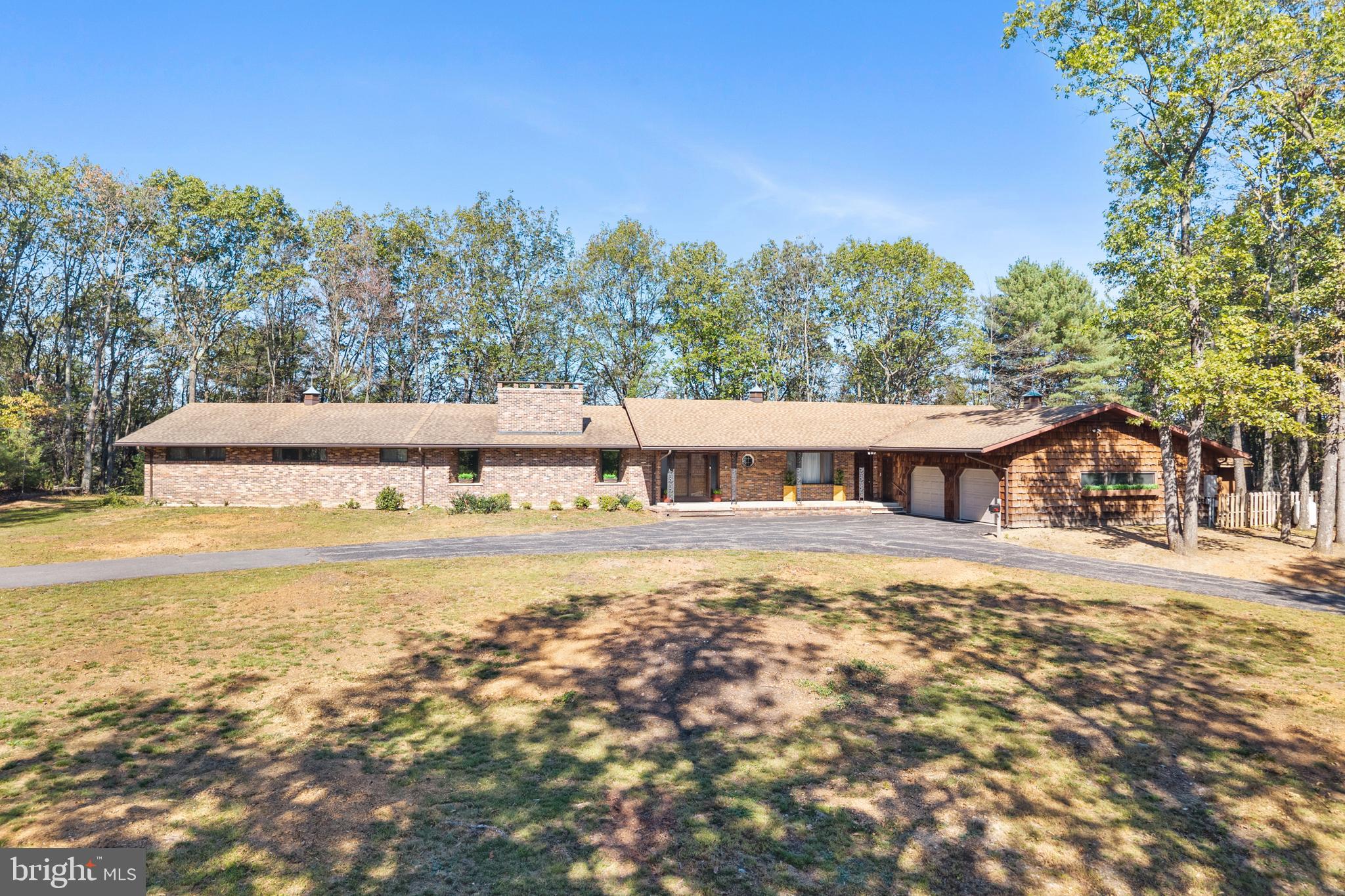 MAHONING MANOR - Residential