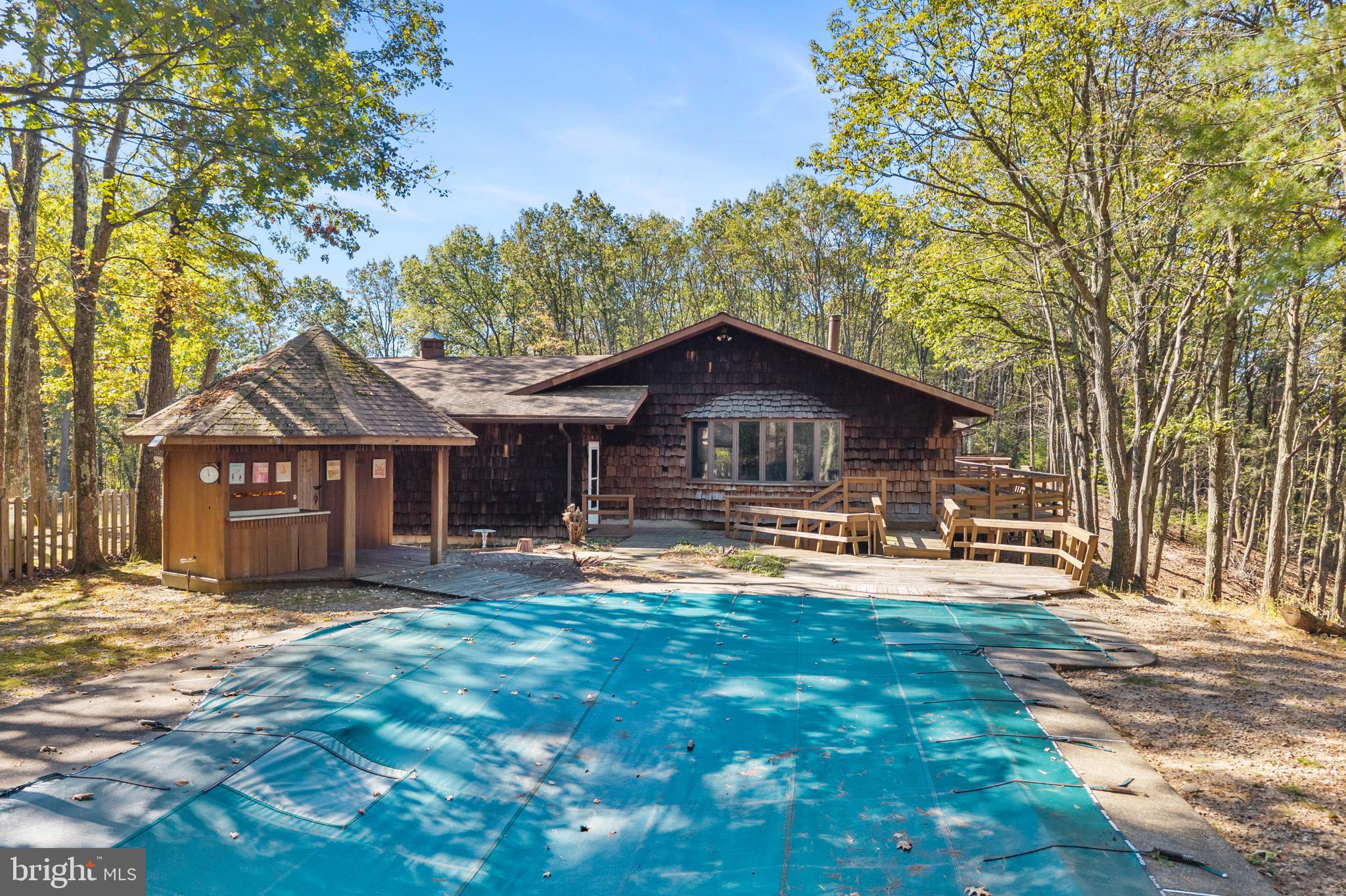 MAHONING MANOR - Residential