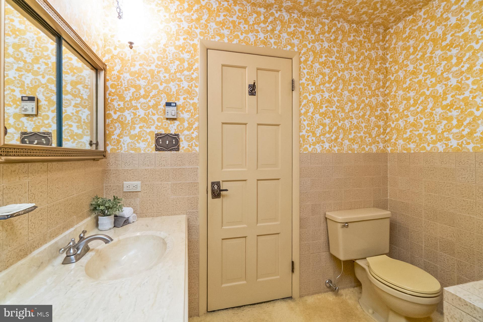 MAHONING MANOR - Residential