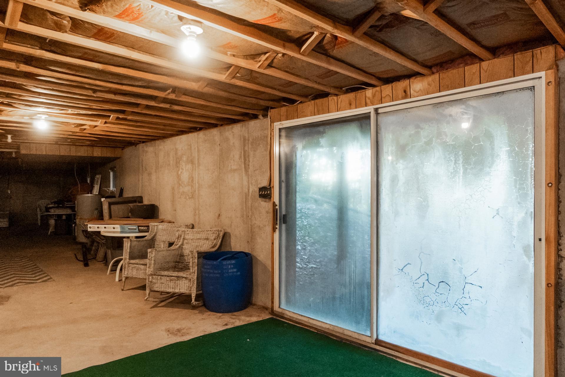 MAHONING MANOR - Residential