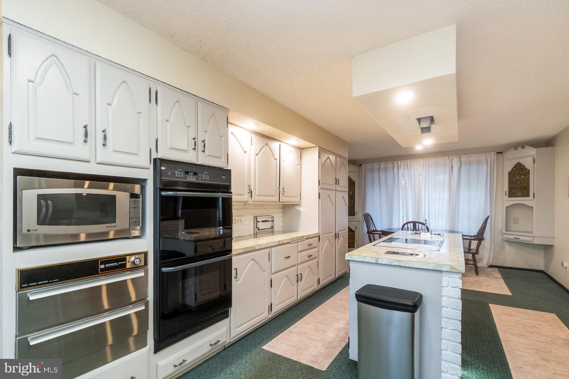 MAHONING MANOR - Residential