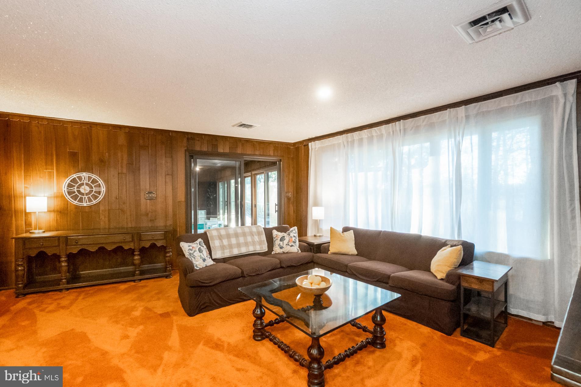 MAHONING MANOR - Residential