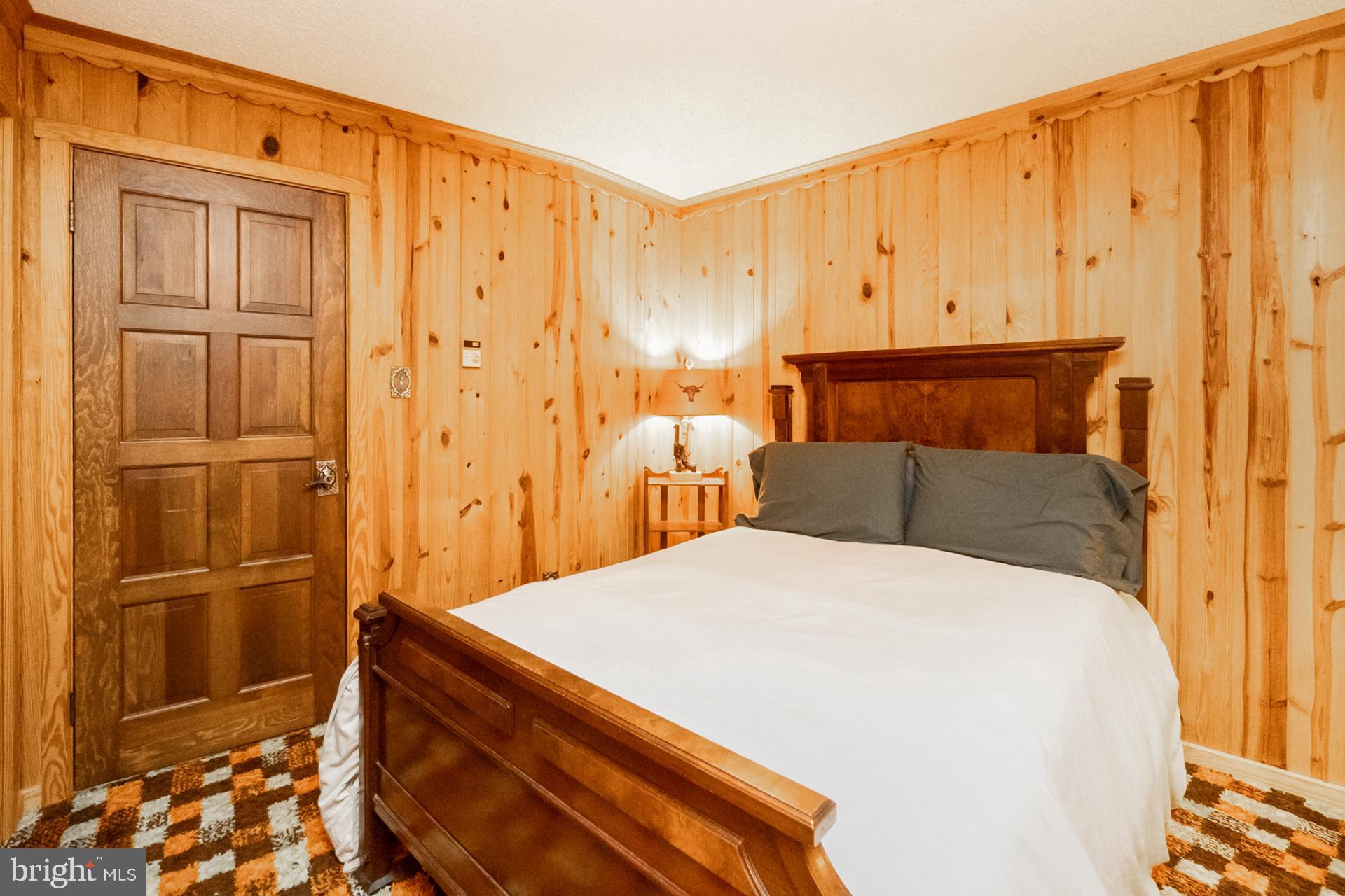 MAHONING MANOR - Residential