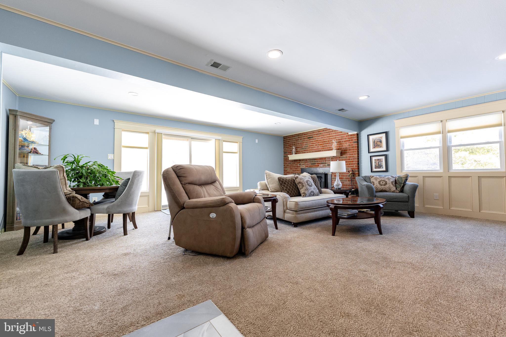 SPRING VALLEY FARM - Residential