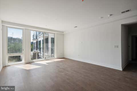 Condo For Rent - 1614 Ridge Avenue #402<br/> PHILADELPHIA, PA 19130