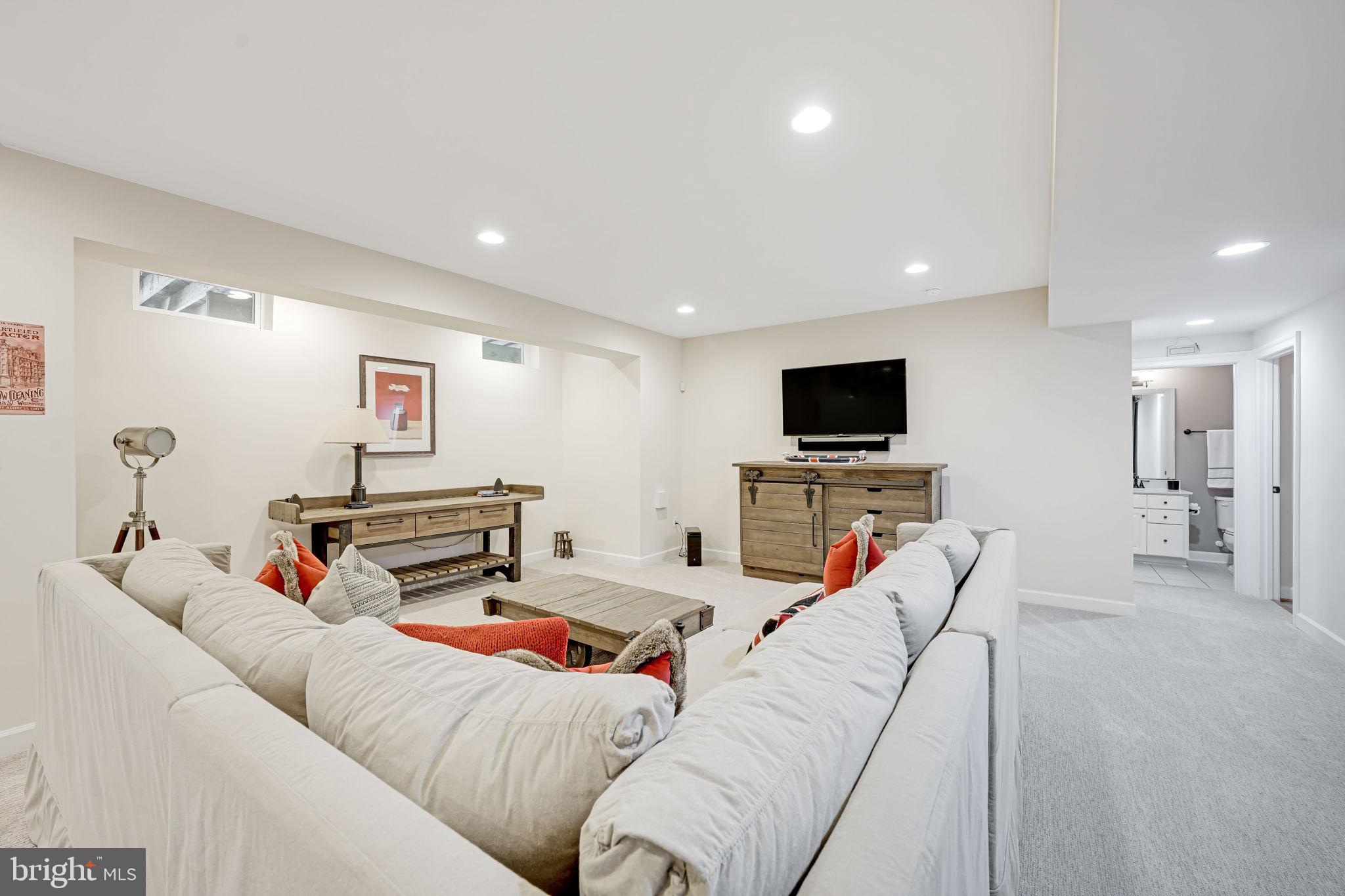 WILLOWSFORD AT THE GRANGE - Residential