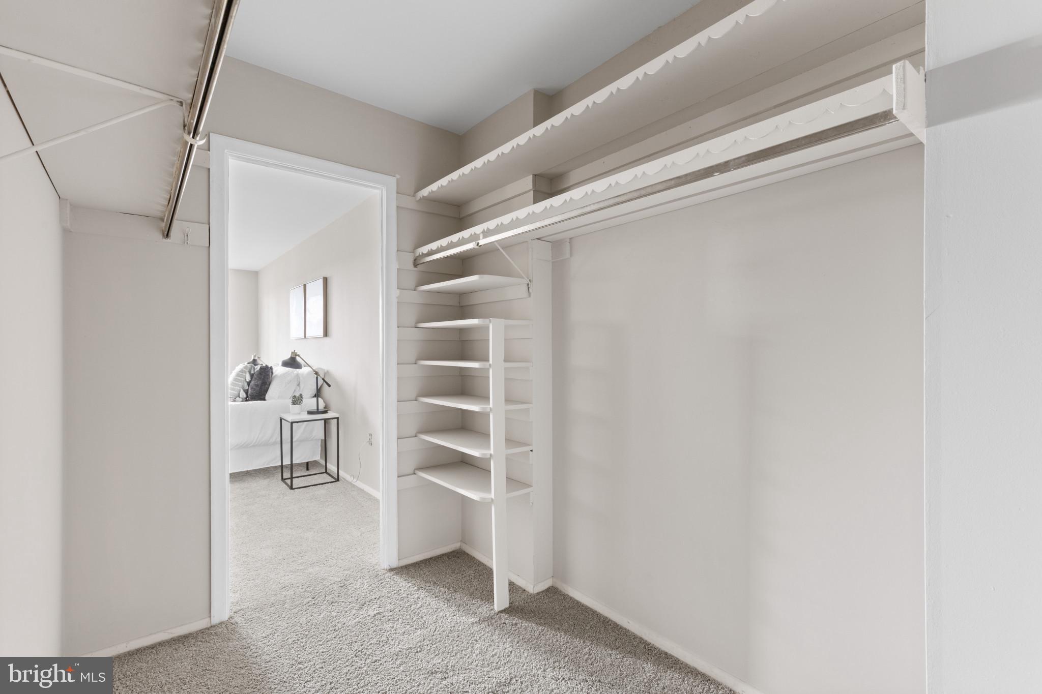 FALLSTAFF - Residential