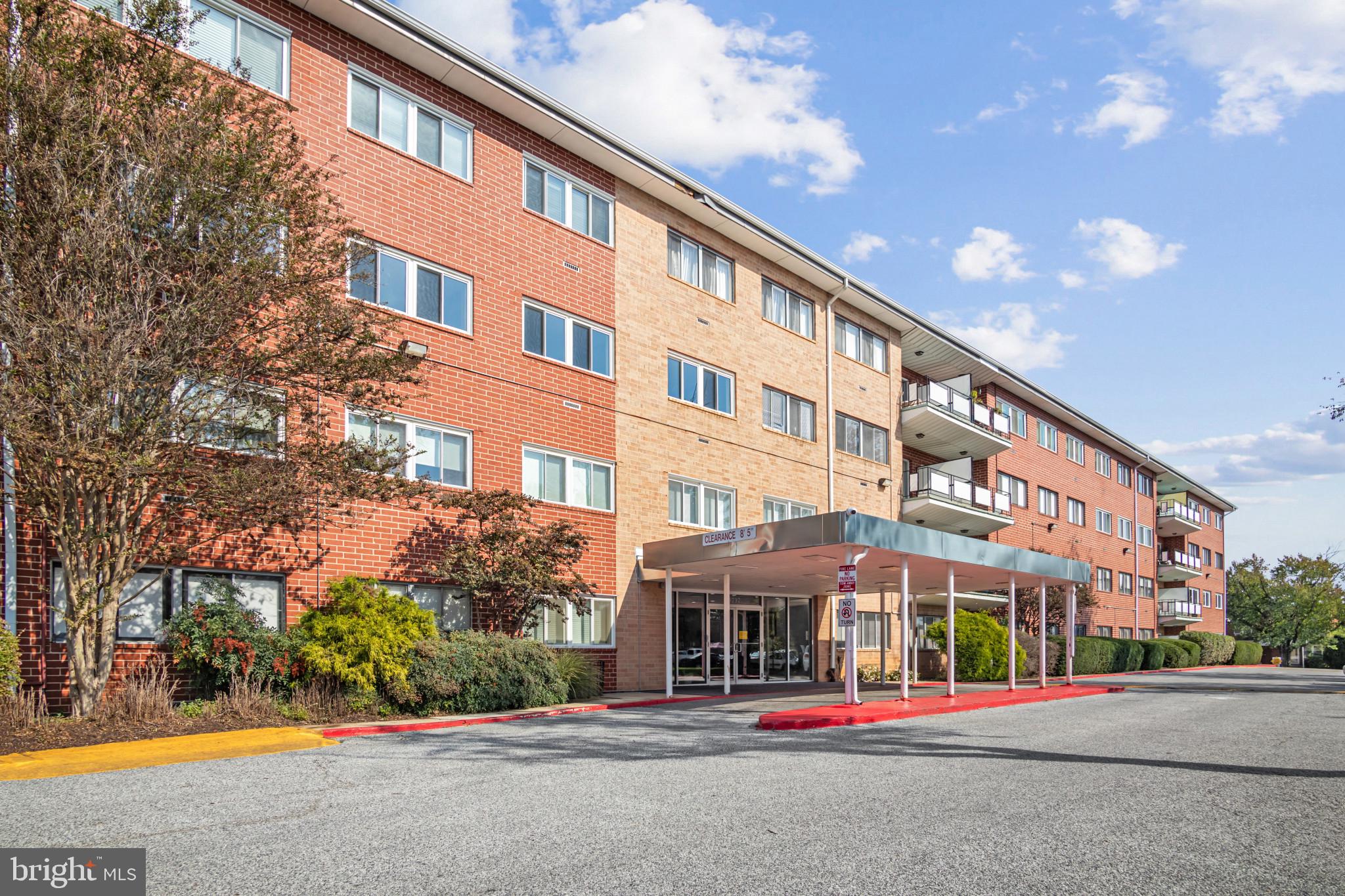 FALLSTAFF - Residential