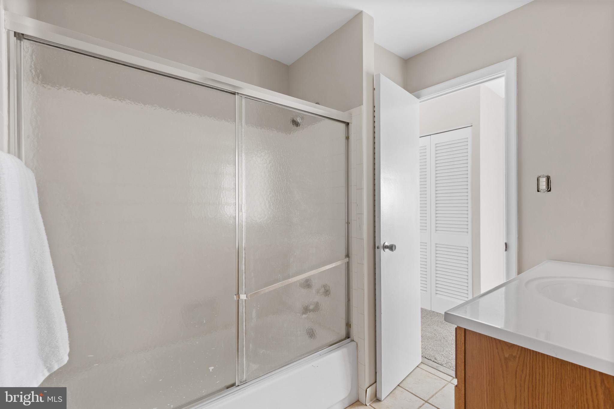 FALLSTAFF - Residential